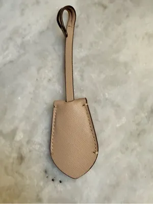 Coach Leather Hidden Keyring Pouch Charm / Key Fob (Beige/Tan) thumbnail 3