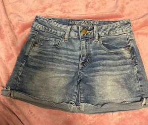 American Eagle shorts size 8 thumbnail 1