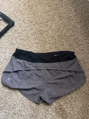Lululemon Shorts thumbnail 2