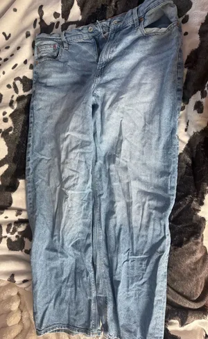 American Eagle Mom Jeans thumbnail 1