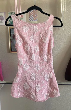 Beautiful Pinky Peach Colored Top. Large SHEIN thumbnail 1