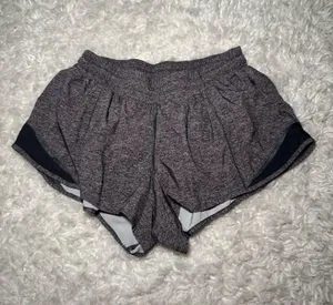 Lululemon Hotty Hot Shorts thumbnail 3