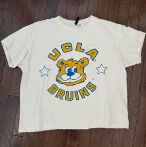 H&M Graphic Tee thumbnail 1