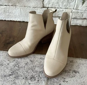 Toms Boots thumbnail 1