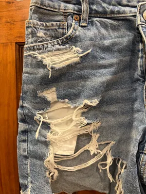American Eagle Highest Rise Baggy Shorts thumbnail 4