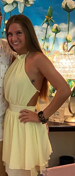 Yellow Dress thumbnail 1