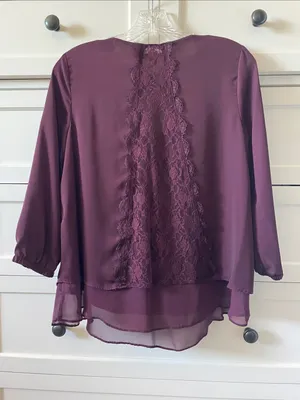 LC Lauren Conrad Women’s Burgundy V-Neck Layered Chiffon Business Casual Blouse thumbnail 4