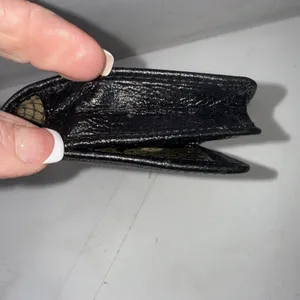Vintage HOBO INTERNATIONAL Black Patent Leather Folding Wristlet Clutch Wallet thumbnail 5