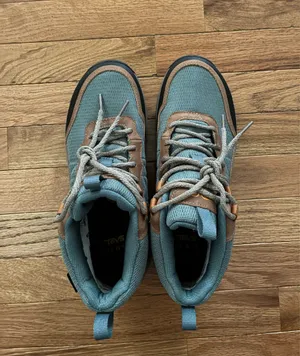 Teva Hiking Boots thumbnail 2