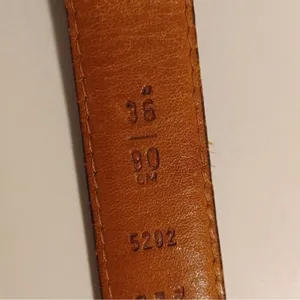 Coach Women's Brown Leather Belt with Gold Buckle Size 36 thumbnail 2