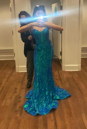 Jovani Prom Dress thumbnail 2