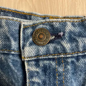 Vintage Levi’s Denim Shorts thumbnail 5