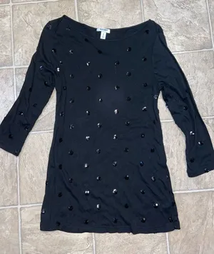 Old Navy Elegant Black Sequin Top thumbnail 1