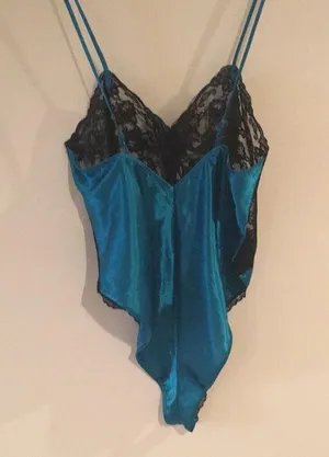 Victoria's Secret women’s lingerie nightie thumbnail 3