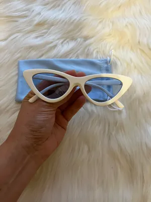 Barbie x Stanley Sunglasses White thumbnail 6