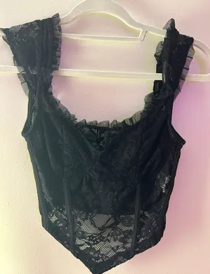Sweetheart Lace Top thumbnail 2