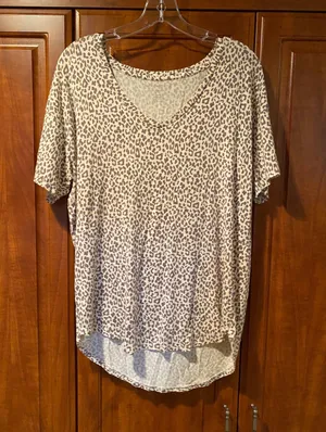 American Eagle Leopard Print Top thumbnail 1