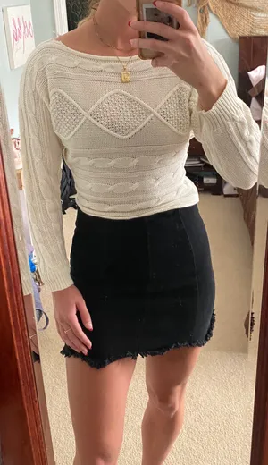Sweater White Size M thumbnail 1