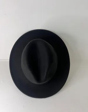 Boutique Unisex Fedora Straw Hat thumbnail 2