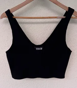 Reformation Black Ribbed V Neck Cropped Tank Top Women's Large Minimalist Basic thumbnail 1