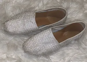 MOVING SALE’ White Lace Toms thumbnail 1