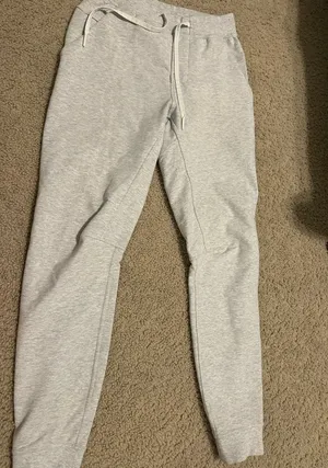 Lululemon Joggers thumbnail 1