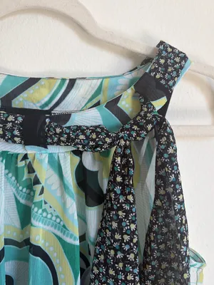Byer California Floral Printed Y2K Blouse thumbnail 2