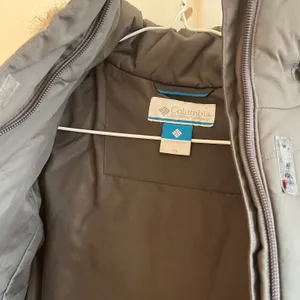 Columbia Ski Jacket thumbnail 4