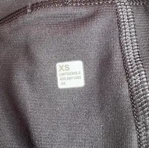 Lululemon Speed Shorts 2.5" thumbnail 5