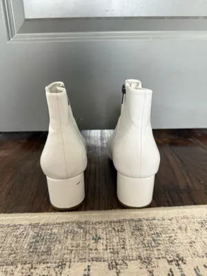 White Booties Size 7.5 thumbnail 3