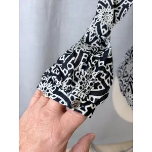 Tory Burch Navy White Geometric Crochet Tassel Blouse Size 10 Cotton Boho‎ Top thumbnail 5
