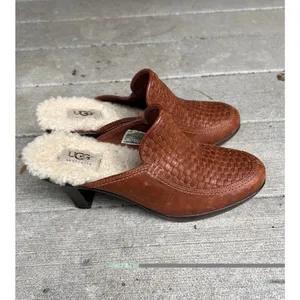 UGG‎ Australia 5564 Woven Leather Shearling Lined Heeled Mules Brown Womens 8.5 thumbnail 4