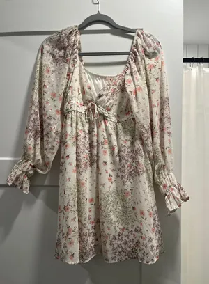 Francesca’s Dress thumbnail 1