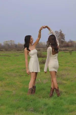 Cream Windsor Strapless Dress thumbnail 2