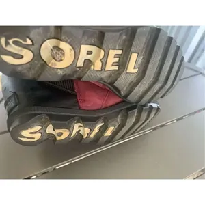 Sorel Joan of Artic Wedge Ankle Boots Red Wine Size 8 thumbnail 16