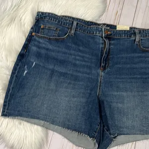 Universal Thread Boyfriend Shorts Size 26W NWT thumbnail 2