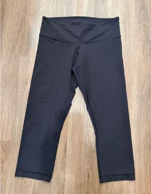 Lululemon Wunder Under Crop Black Yoga Leggings Womens 8 Mid Rise Activewear thumbnail 1