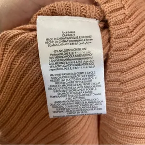 BCBGMAXAZRIA Merino Wool Blend Ribbed Off Shoulder Sweater Top Blush Sz‎ M thumbnail 7
