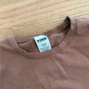 Victoria's Secret pink base stretch Brown shirt thumbnail 3