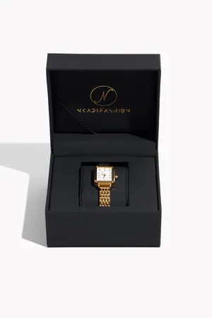 Mila 18K Gold Minimalist Watch thumbnail 3