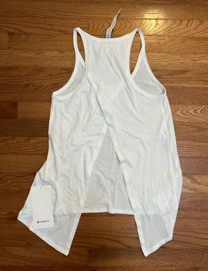 Lululemon Tank thumbnail 3