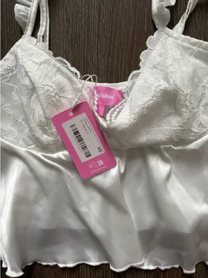 Edikted Lace and Satin Top thumbnail 2