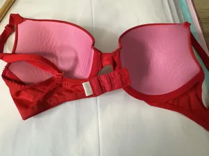 Victoria's Secret Pink Bra thumbnail 4