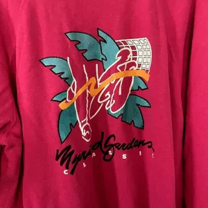 Hanes Myriad Gardens Classic Sweatshirt XL Pink Womens Vintage Graphic Fleece thumbnail 3