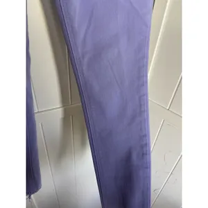 Old Navy Womens Jeans Sz 2 Periwinkle Lilac Rockstar Pants Light Purple Mid Rise thumbnail 4