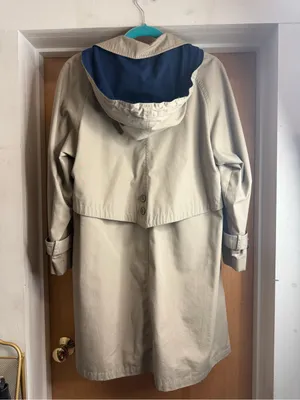 Misty Harbor Women’s Beige Cotton Blend Trench Coat. Size: 6P thumbnail 4
