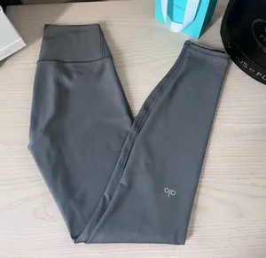 Alo yoga airlift winter warm leggings steel grey S thumbnail 1