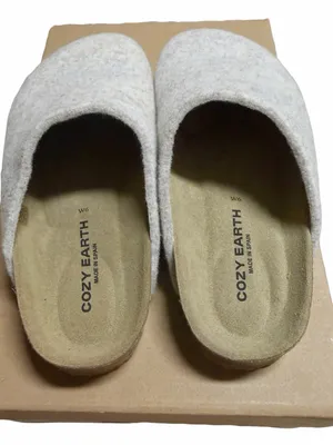 NIB COZY EARTH Lakehouse Clog Oat Wool Women’s Size 6 thumbnail 3