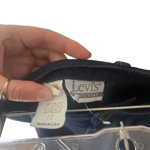 Levi's Silvertab Vintage Women's Size 12‎ Blue High Rise Barrel Jeans thumbnail 6