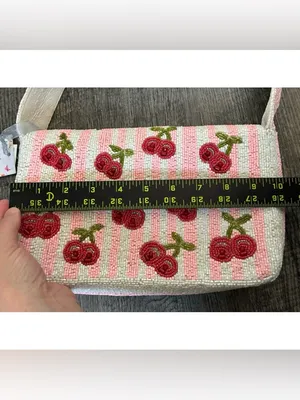 NWT Beaded Cherry Shoulder Bag Pink White Handmade India Viral TikTok Purse thumbnail 9